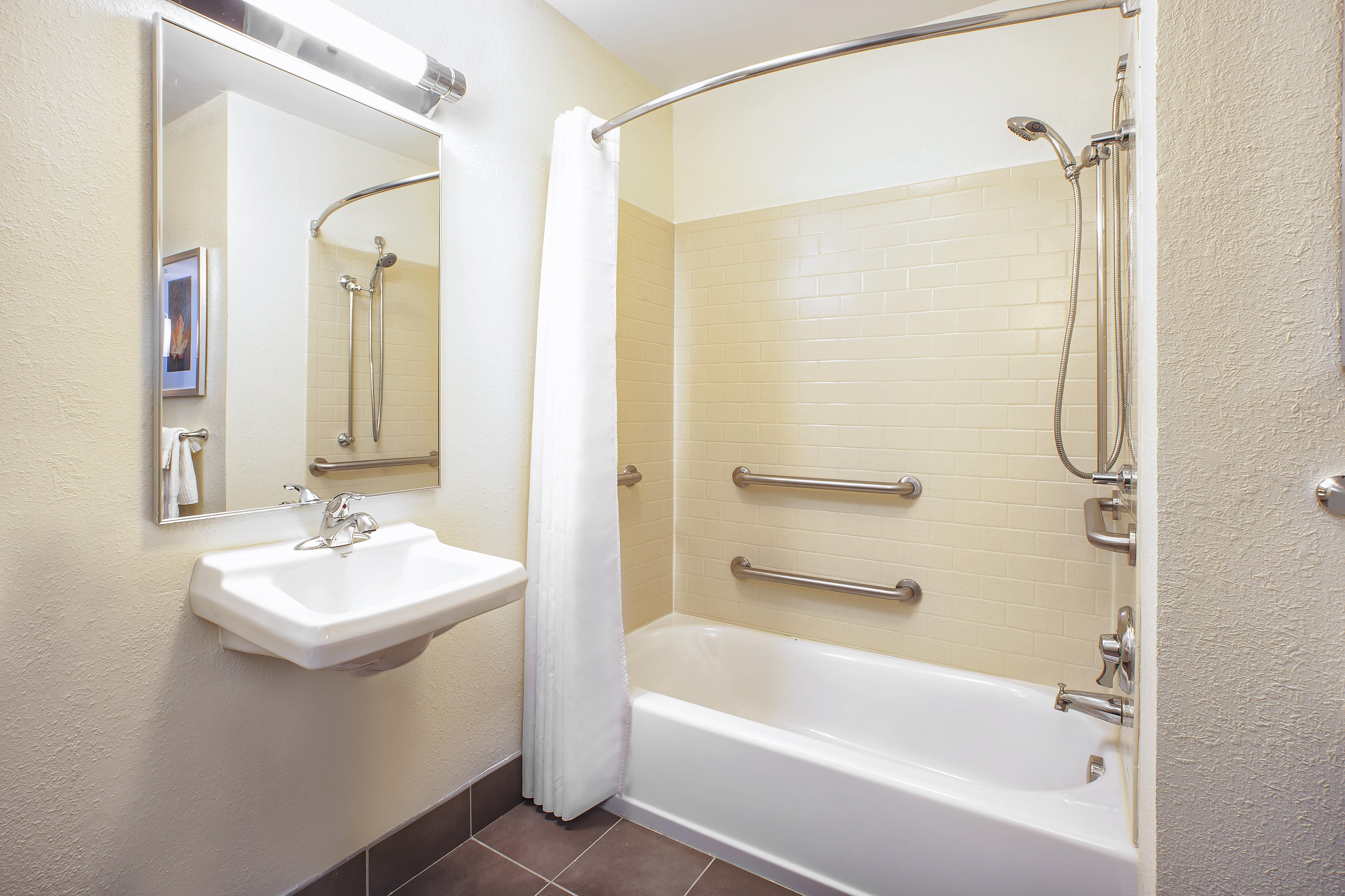 Hotel Candlewood Northeast By Ihg Indianapolis